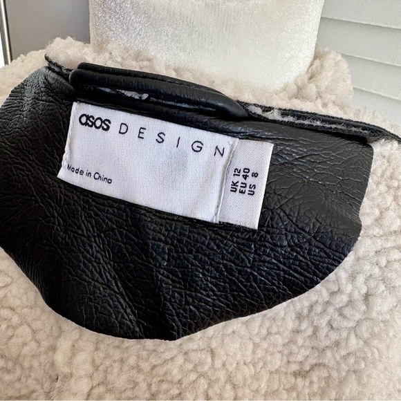 ASOS DESIGN Curve luxe collared bonded borg belted jacket - Picture 11 of 11